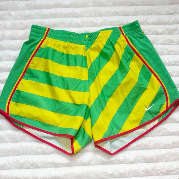 Nike Dri-FIT Athletic Running Shorts With Liner Women’s Size Small - Picture 1 of 9